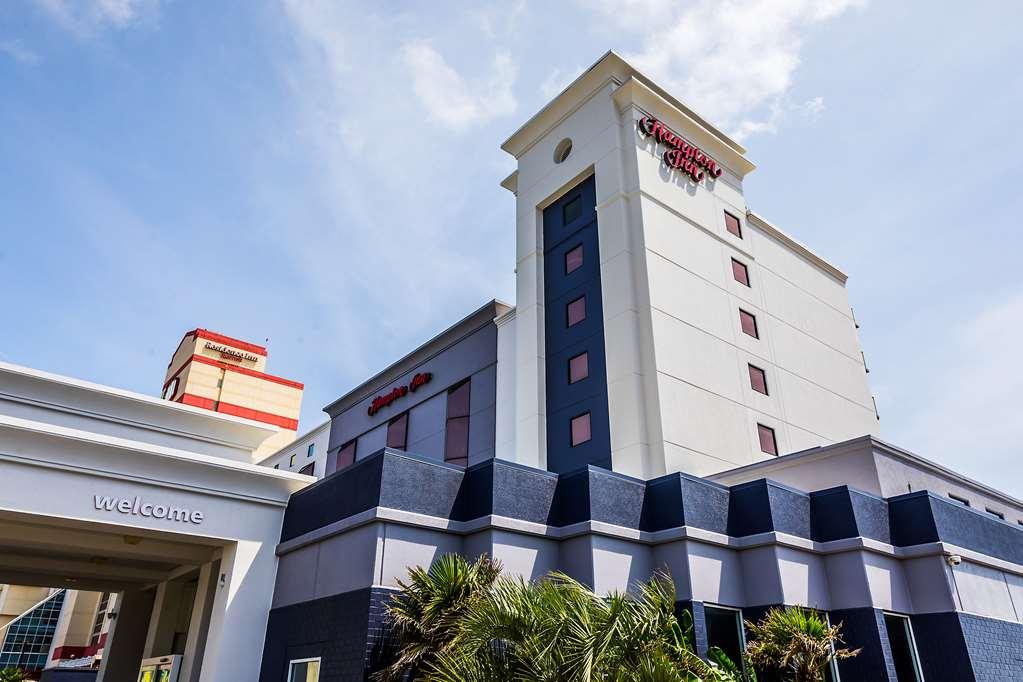 Hampton Inn Virginia Beach Oceanfront North Экстерьер фото