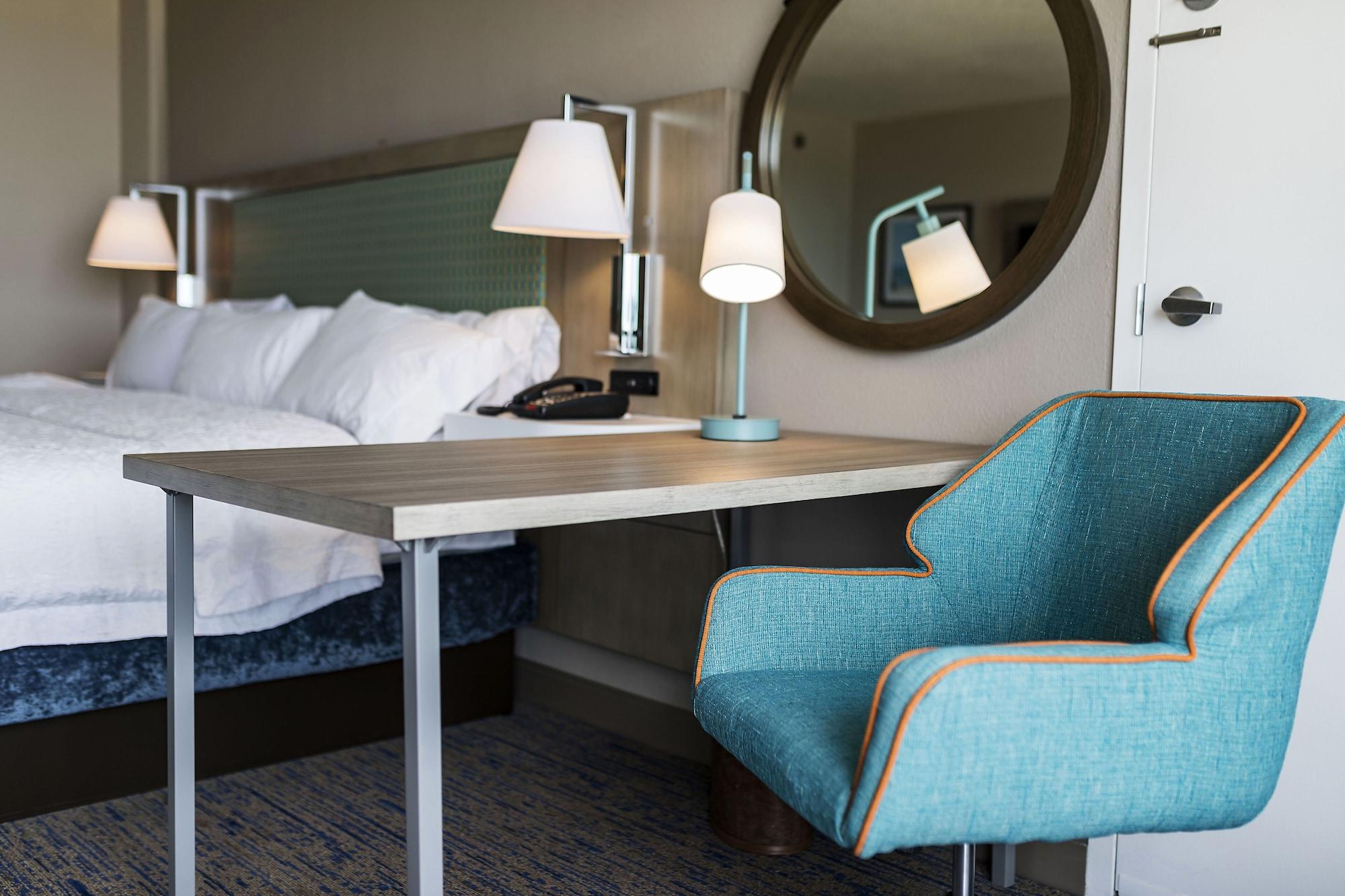 Hampton Inn Virginia Beach Oceanfront North Экстерьер фото