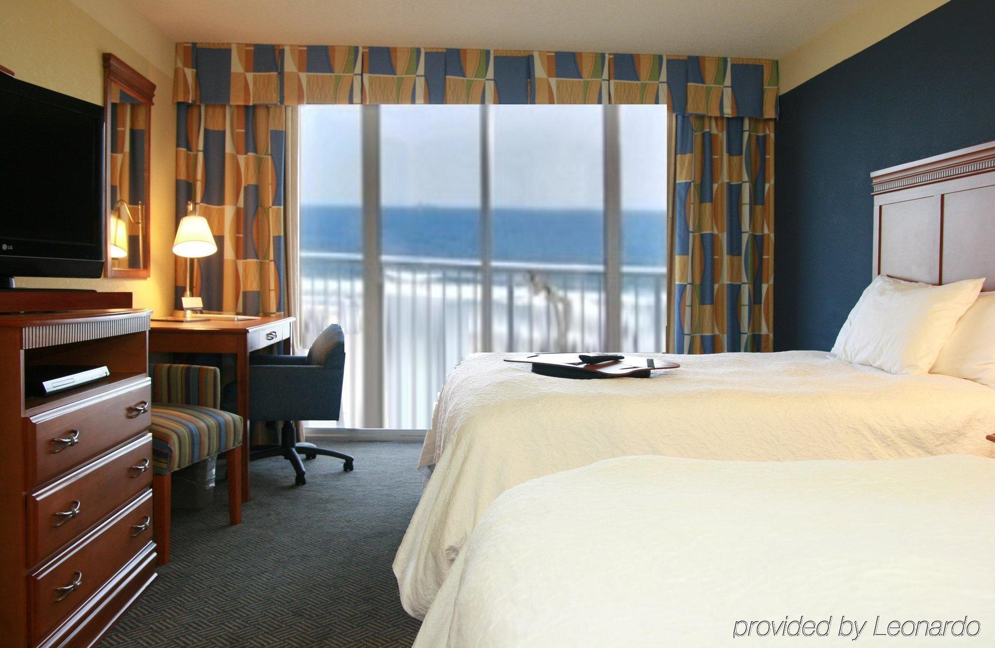 Hampton Inn Virginia Beach Oceanfront North Экстерьер фото
